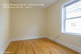3808 W Irving Park Rd in Chicago, IL - Building Photo - Building Photo