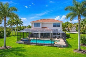 12730 Aviano Dr in Naples, FL - Building Photo - Building Photo