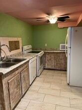 210 Kansas Ave in Belleville, IL - Building Photo - Building Photo