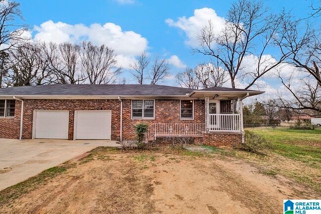 property at 126 E Jones Ct