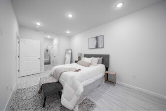 51 E Main St-Unit -213 in Bergenfield, NJ - Building Photo - Building Photo