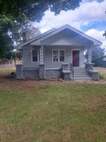 104 N Farr Rd in Spokane Valley, WA - Building Photo