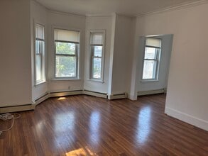 26 Armington St, Unit 2 in Boston, MA - Building Photo - Building Photo