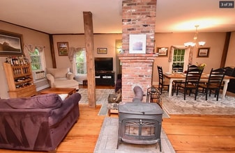 281 Mill Valley Rd in Belchertown, MA - Building Photo - Building Photo