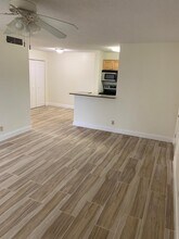 10765 Cleary Blvd, Unit 206 in Plantation, FL - Building Photo - Building Photo