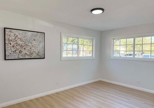 1206 S Towner St in Santa Ana, CA - Building Photo - Building Photo