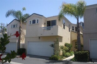 26045 Frampton Ave in Los Angeles, CA - Building Photo