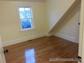 84 Linden St in Boston, MA - Building Photo - Building Photo