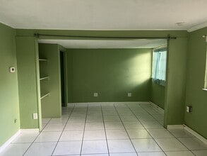 615 Hillcrest St, Unit B in Orlando, FL - Building Photo - Building Photo