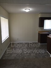 909 Copeland Dr in Hinesville, GA - Building Photo - Building Photo