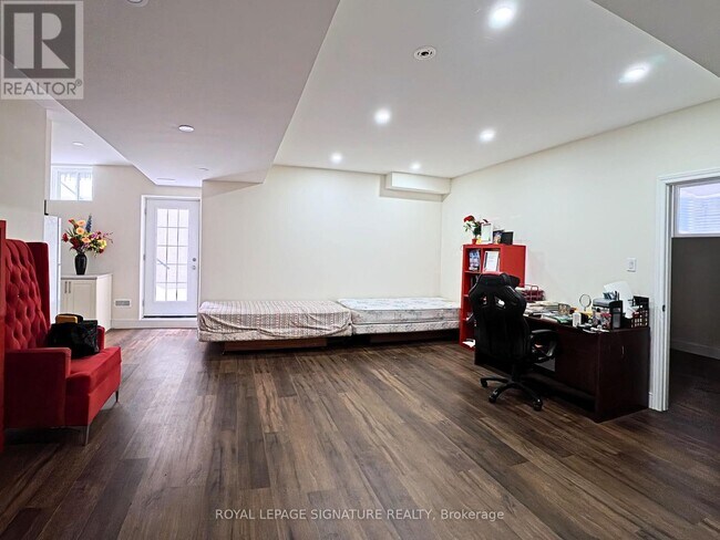 231 Hillsview Dr in Richmond Hill, ON - Building Photo - Building Photo