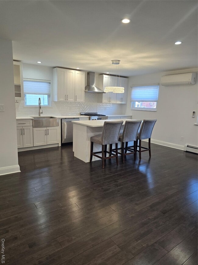 property at 53-18-18 149th Ave