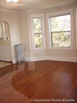 110 Sharon St in Medford, MA - Building Photo