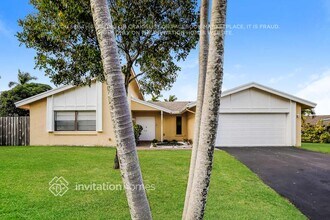 9841 NW 31st Pl in Sunrise, FL - Building Photo - Building Photo