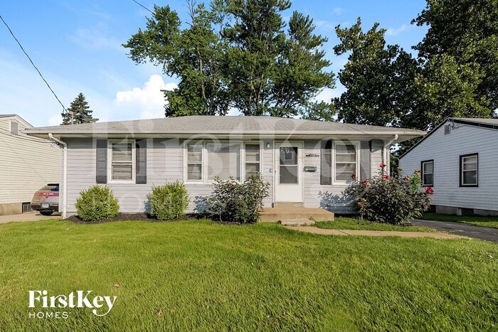 275 St Ferdinand St in Florissant, MO - Building Photo