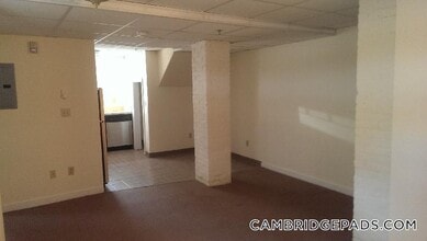 1622 Massachusetts Ave in Cambridge, MA - Building Photo - Building Photo