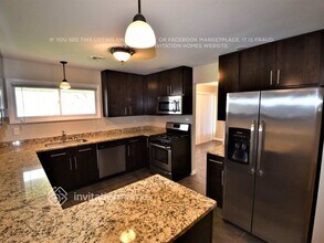 5900 S Brainard Ave in La Grange, IL - Building Photo - Building Photo