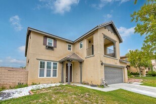 35627 Dulock Rd in Wildomar, CA - Building Photo