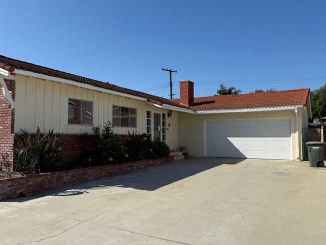 13923 Biola Ave in La Mirada, CA - Building Photo - Building Photo