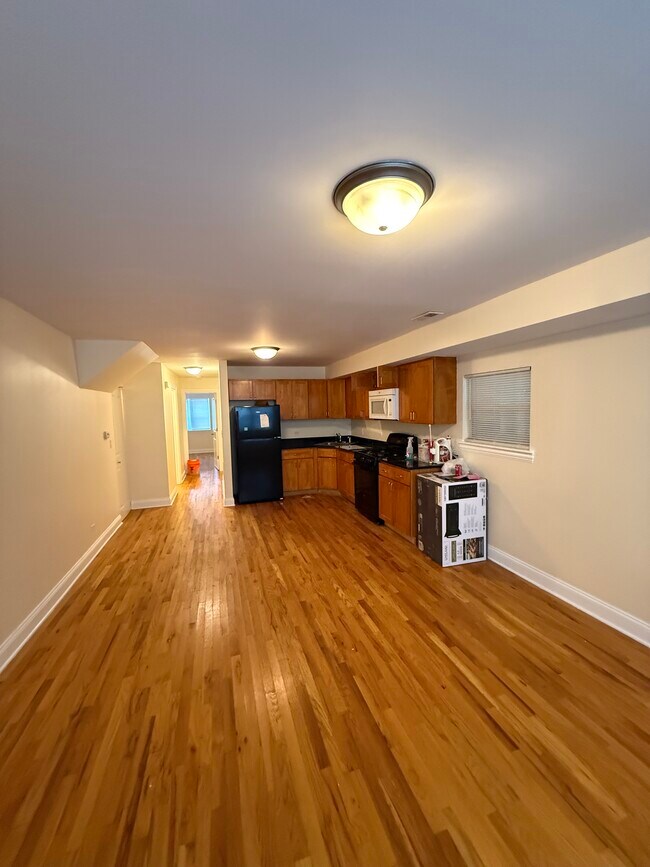 4937 S Seeley Ave, Unit 1 in Chicago, IL - Building Photo - Building Photo