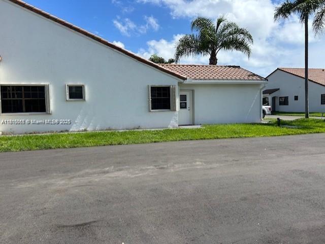 21220 Harbor Way in Miami, FL - Building Photo - Building Photo