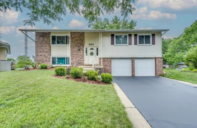 property at 655 Oklahoma Cir