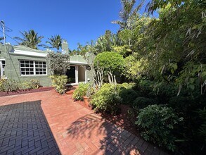 616 Upland Rd in West Palm Beach, FL - Building Photo - Building Photo
