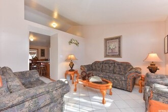 7266 Wimbledon Ct in West Jordan, UT - Building Photo - Building Photo