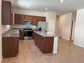 3932 Black Eagle Ln in Ft. Myers, FL - Building Photo - Building Photo