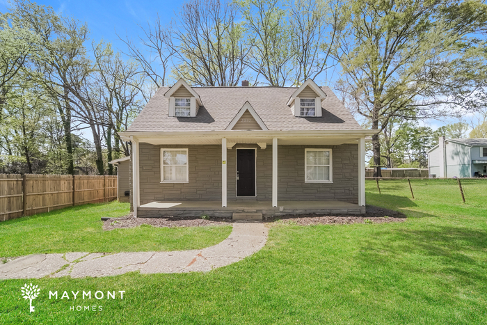 2832 Mayfair Ave in Charlotte, NC - Building Photo