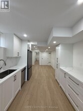 2271 Whitewood Cres in Innisfil, ON - Building Photo - Building Photo