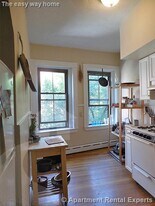 114 Willow St, Unit #3 in Cambridge, MA - Building Photo