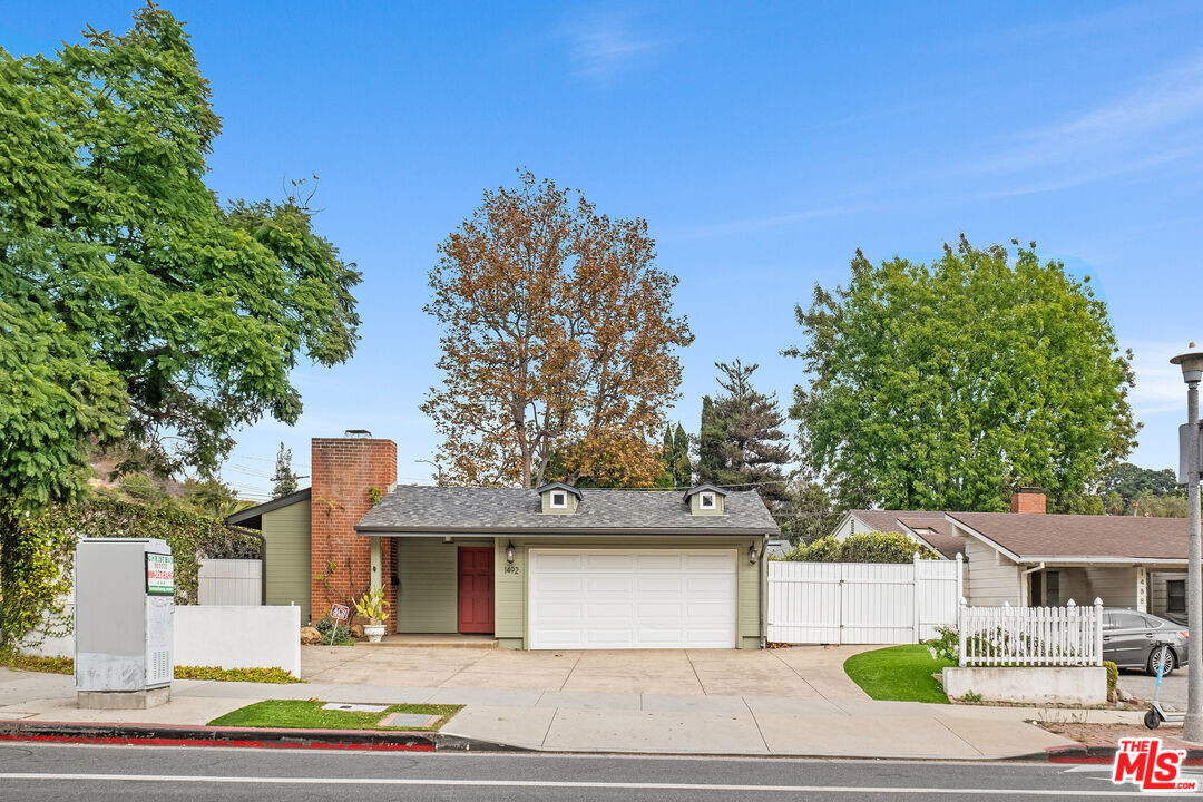 1492 Allenford Ave in Los Angeles, CA - Building Photo