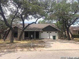 8535 Pendragon St in San Antonio, TX - Building Photo