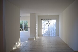 1144 Corte Riviera in Camarillo, CA - Building Photo - Building Photo