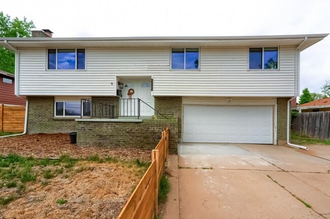 4465 W Yale Ave in Denver, CO - Building Photo - Building Photo