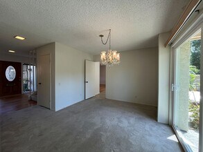 3804 Mainsail Cir in Westlake Village, CA - Building Photo - Building Photo