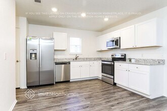 2525 Rivers Edge Dr in Fort Worth, TX - Foto de edificio - Building Photo