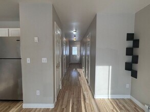 4901 S Binnacle Dr in Wasilla, AK - Foto de edificio - Building Photo