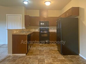 519 Catron St N in Monmouth, OR - Building Photo - Building Photo