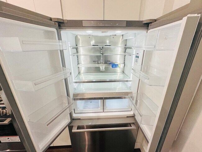 property at 869 6th Ave S