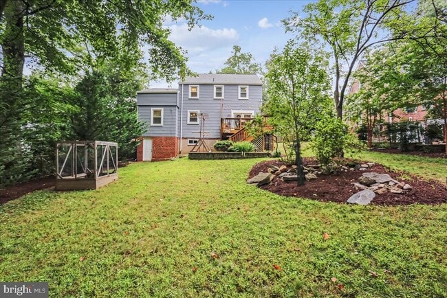 8910 Bradford Rd in Silver Spring, MD - Building Photo - Building Photo