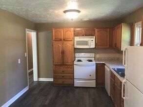 521 S Belcrest Ave in Springfield, MO - Building Photo - Building Photo