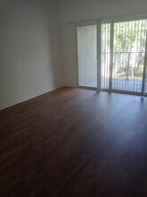 11133 SW 8th St in Pembroke Pines, FL - Building Photo - Building Photo