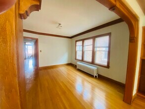 5310 W Parker Ave in Chicago, IL - Building Photo - Building Photo