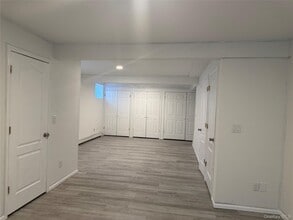 62 A Linwood Rd N in Sands Point, NY - Building Photo - Building Photo