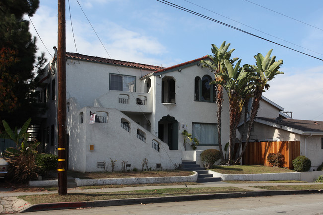 781 Termino Ave in Long Beach, CA - Foto de edificio - Building Photo