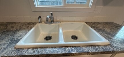 750 N Main St in Mt Angel, OR - Building Photo - Building Photo