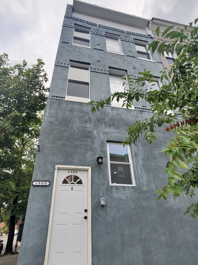 property at 1900 Druid Hill Ave