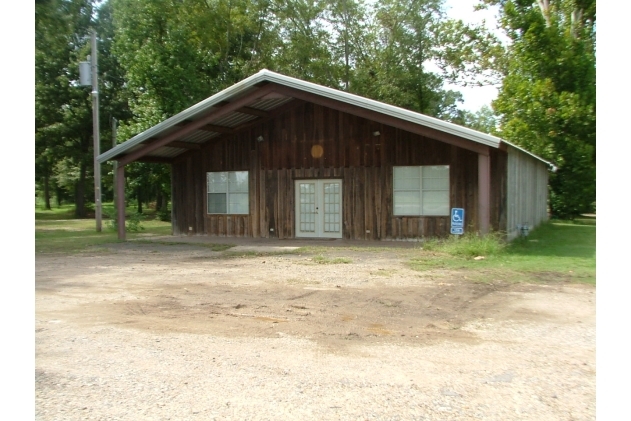 11741 Hwy 165 in Sterlington, LA - Building Photo